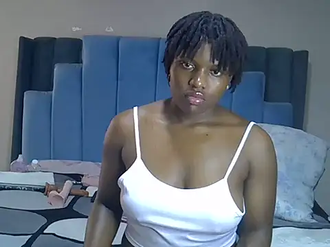 Snapshot of melanin_moon chatting on June 2026 12:55:02 PM melanin moon online show from June 2026 12:55:02 PM