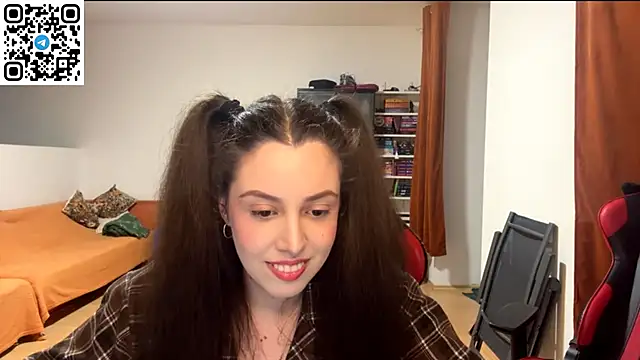 SweetFenomen67 online show from June 2026 07:09:02 PM