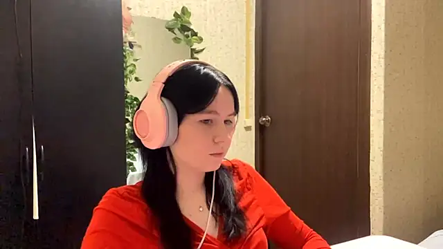 JulianPitta online show from June 2026 08:13:02 PM