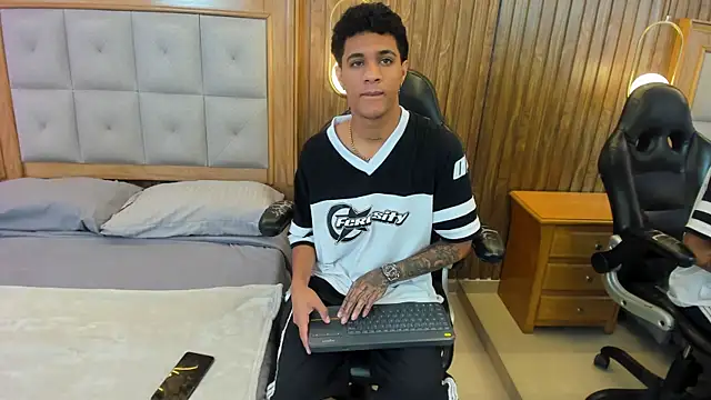 Mael Jason online show from July 2026 11:03:01 AM