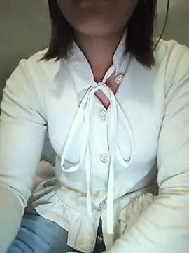 Snapshot of Emma-sin chatting on June 2026 02:59:02 PM Emma-sin online show from June 2026 02:59:02 PM