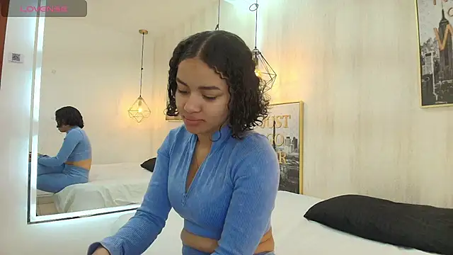 Snapshot of Baby_curly chatting on July 2026 12:52:01 PM Baby curly online show from July 2026 12:52:01 PM
