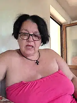 Snapshot of Diana_Diafan chatting on July 2026 04:51:02 AM Diana Diafan online show from July 2026 04:51:02 AM