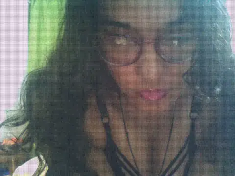 Gaby051001 online show from June 2026 03:35:01 AM