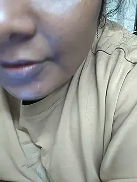 Yazhi THUG DeSi online show from May 2026 01:28:01 PM