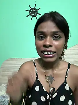 sugarchwrry online show from May 2026 06:46:01 PM