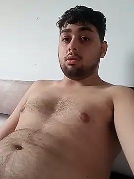 Guuh574 online show from May 2026 06:58:01 PM