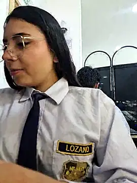 Snapshot of Angela__05 chatting on June 2026 01:31:01 PM Angela 05 online show from June 2026 01:31:01 PM