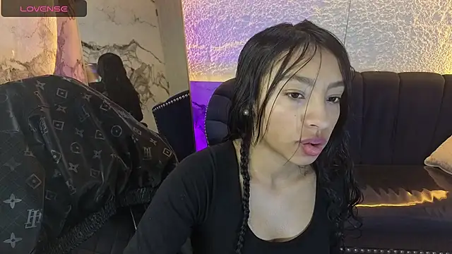 Snapshot of Adarasuri_v chatting on July 2026 12:23:01 PM Adarasuri v online show from July 2026 12:23:01 PM