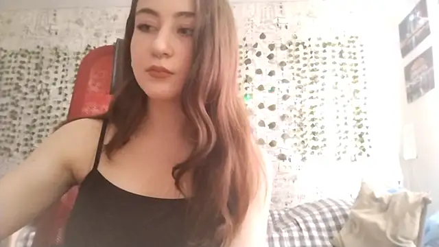 Pollykiss online show from June 2026 10:18:02 AM