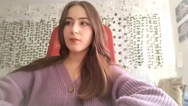 Pollykiss online show from June 2026 10:09:01 AM