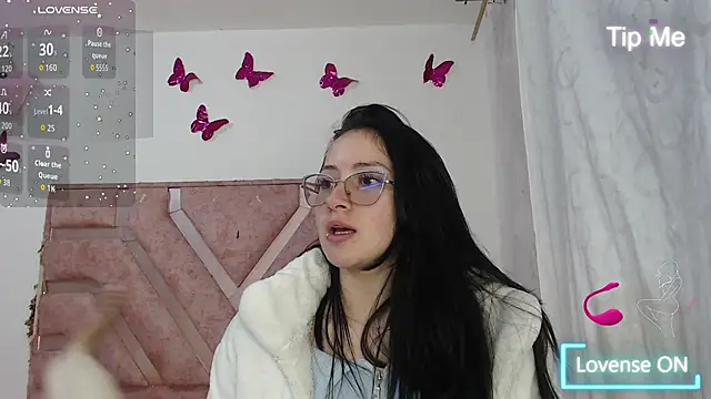 Snapshot of Angel-Hott_ chatting on June 2026 03:26:01 AM Angel-Hott online show from June 2026 03:26:01 AM