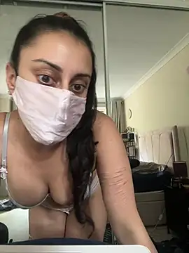 leila salem online show from July 2026 06:28:02 PM