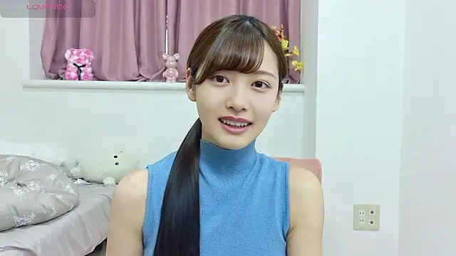 Snapshot of x-Ami-x chatting on May 2026 02:42:02 AM x-Ami-x online show from May 2026 02:42:02 AM