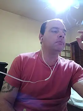 Snapshot of Safado700 chatting on June 2026 02:45:02 AM Safado700 online show from June 2026 02:45:02 AM