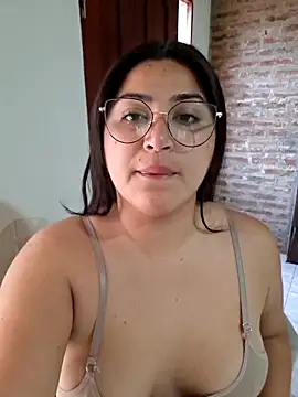 morena95  online show from June 2026 08:24:01 PM
