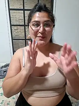 morena95  online show from July 2026 05:56:02 PM