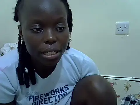 ebonycurvedass online show from June 2026 08:51:02 PM