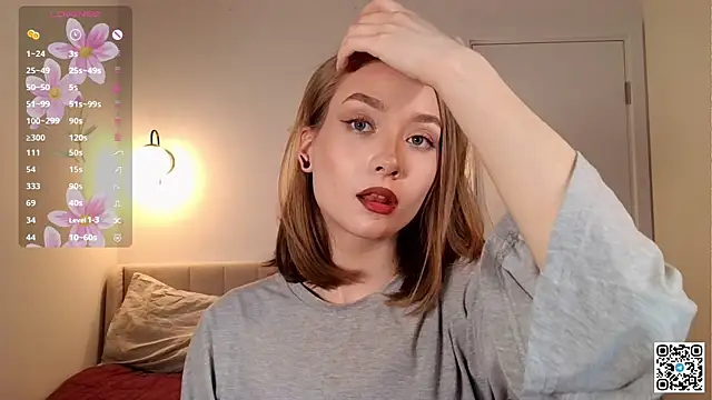 Snapshot of CassieVale chatting on June 2026 11:09:02 PM CassieVale online show from June 2026 11:09:02 PM