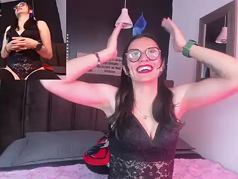 Afroditta Rosse online show from June 2026 08:09:02 PM