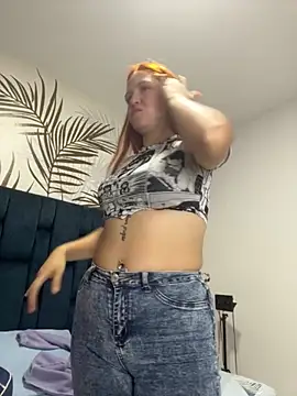 mia hot4 online show from May 2026 12:01:01 PM