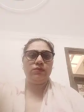 Snapshot of yourchahat27 chatting on June 2026 12:32:02 AM yourchahat27 online show from June 2026 12:32:02 AM