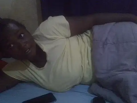 Snapshot of Cute-mish chatting on May 2026 07:02:02 AM Cute-mish online show from May 2026 07:02:02 AM