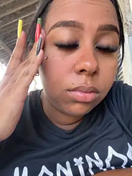 jhenannyy online show from July 2026 05:41:02 PM