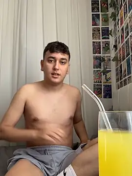 imjustaboyy1 online show from May 2026 10:45:01 AM