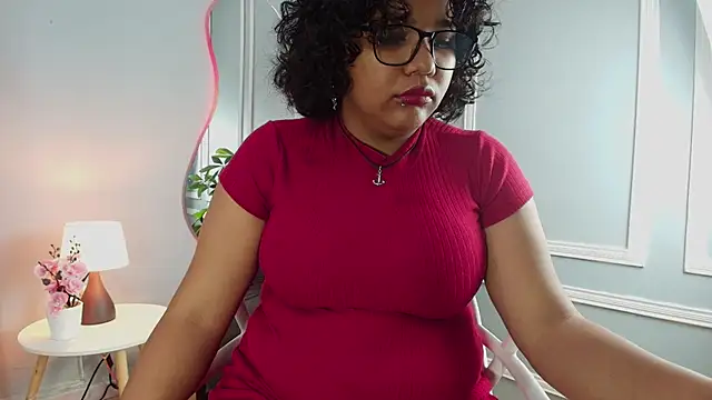 Kristal donne online show from June 2026 12:06:01 PM