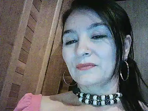 Snapshot of Anlly_garcia002 chatting on June 2026 01:19:01 AM Anlly garcia002 online show from June 2026 01:19:01 AM