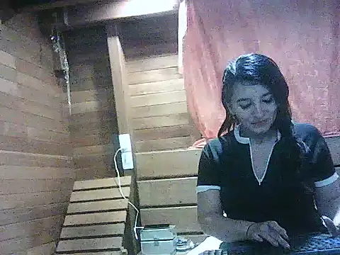 Snapshot of Anlly_garcia002 chatting on June 2026 06:01:01 AM Anlly garcia002 online show from June 2026 06:01:01 AM