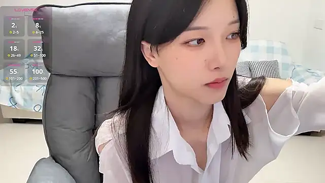 jiajia girl online show from July 2026 02:13:01 PM