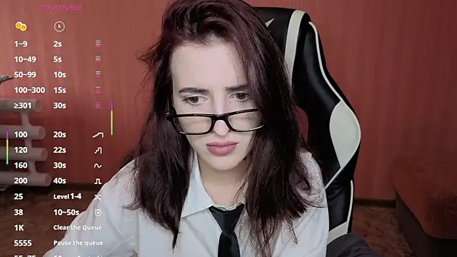 Snapshot of reaissss chatting on May 2026 07:05:02 AM reaissss online show from May 2026 07:05:02 AM