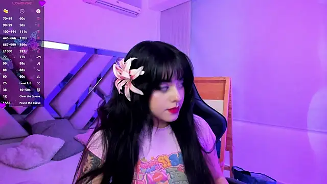 Elena Tylor online show from June 2026 08:51:02 PM