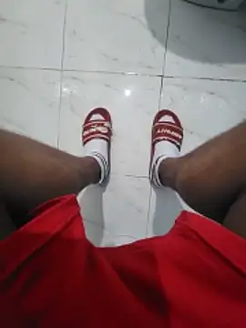 Snapshot of ayman___444 chatting on May 2026 10:48:01 PM ayman 444 online show from May 2026 10:48:01 PM