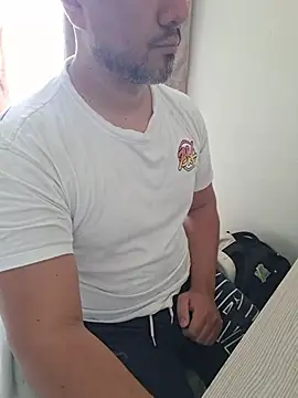 pobcam online show from August 2026 09:06:01 PM