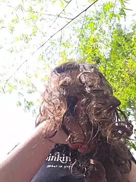 DollyRosee online show from May 2026 07:01:01 PM