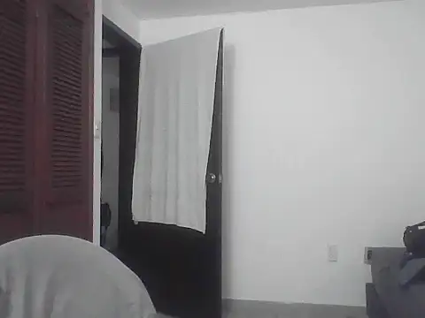 SrIncognito666 online show from May 2026 01:19:01 PM