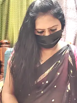 Snapshot of Meera_mia chatting on June 2026 11:08:02 AM Meera mia online show from June 2026 11:08:02 AM