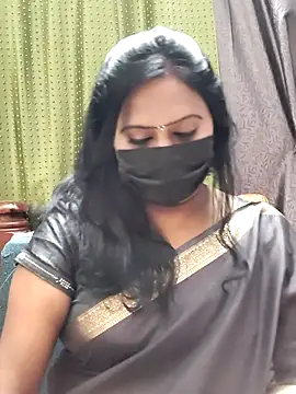 Snapshot of Meera_mia chatting on July 2026 08:48:01 PM Meera mia online show from July 2026 08:48:01 PM
