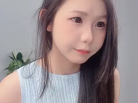 Snapshot of Rose_love69 chatting on May 2026 02:53:01 AM Rose love69 online show from May 2026 02:53:01 AM