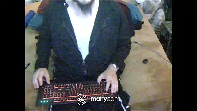 Snapshot of urnextorgasm chatting on May 2026 02:42:02 AM urnextorgasm online show from May 2026 02:42:02 AM