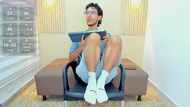 LEO SANZ66 online show from June 2026 12:28:02 PM