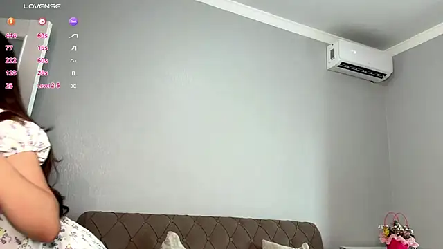 mistybunnyy online show from June 2026 10:09:01 AM