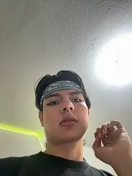 Liamdelrey online show from May 2026 11:39:02 AM