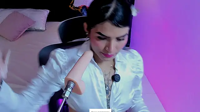 Alanna Wild online show from June 2026 06:56:01 PM