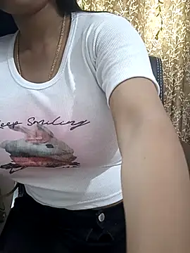 Moonlight-Babe online show from August 2026 08:02:02 AM