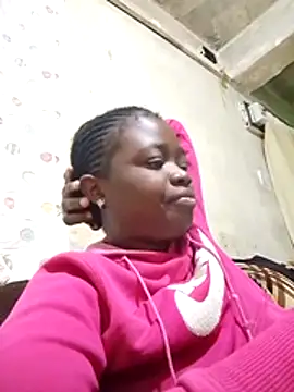 Snapshot of Carinasweets chatting on June 2026 02:56:02 AM Carinasweets online show from June 2026 02:56:02 AM