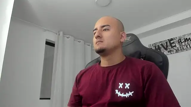Elgranfranco24s online show from May 2026 12:03:02 PM